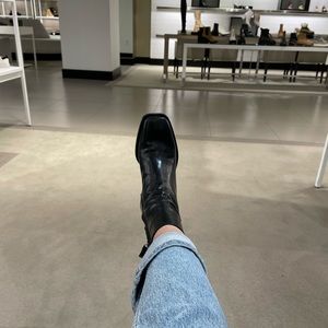 Sam Edelman Winnie bootie (worn once)